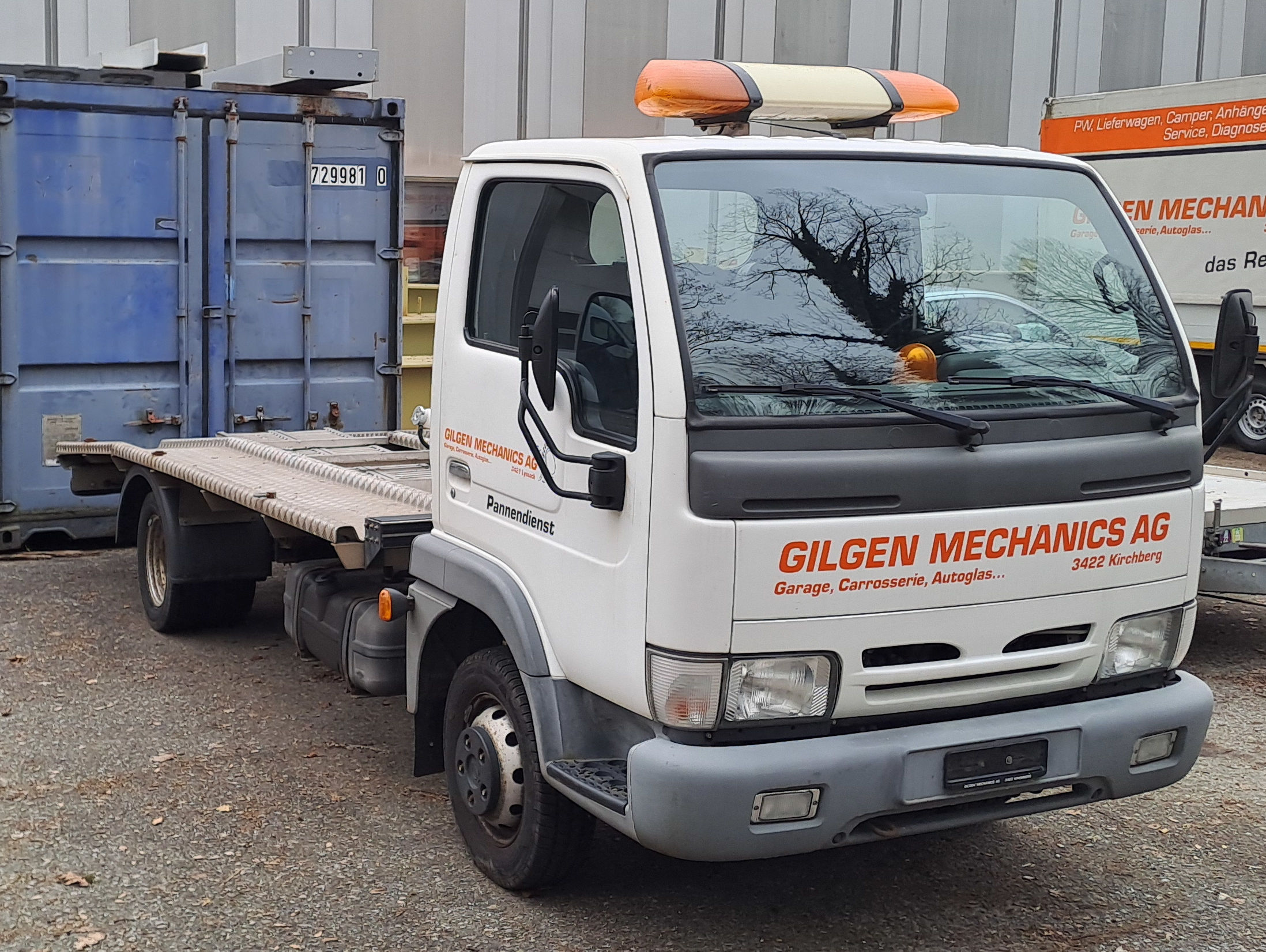 Nissan Cabstar E120, Autotransporter Nissan Cabstar E120, Autotransporter